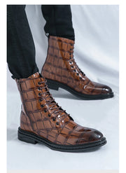 Men Fashionable Pointed Leather Chelsea Boots Versatile British Style Business High Top Casual Boots Men Street Motorcycle Boots