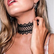 Neo-Gothic Black Sexy Lace Chokers Necklace for Women Fashion Retro Clavicle Chain Halloween Collar Y2K Decoration Jewelry Gifts