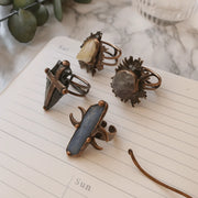Gothic Natural Crystal Rings Boho Hypoallergenic Adjustable Rings Alloy Unique Design Raw Stone Rings Alternative Fashion