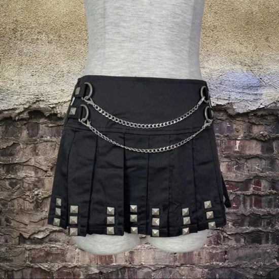Gothic Trend INS Summer Rivet Chain Decorative Skirt 2000s Vintage Fashion Spice Women Zipper Sexy Punk Street Pleated Miniskirt