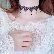 Neo-Gothic Black Sexy Lace Chokers Necklace for Women Fashion Retro Clavicle Chain Halloween Collar Y2K Decoration Jewelry Gifts