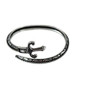 Cross-border new retro gothic K initial personalized sword bracelet; fashionable engraved diamond open bangle.