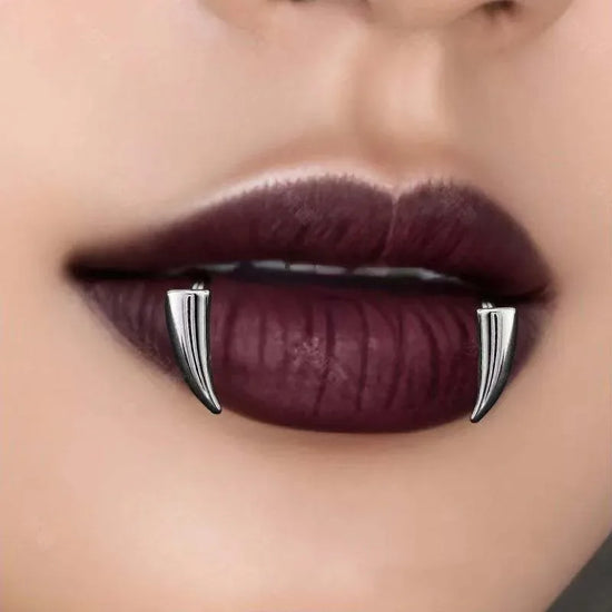 Stainless Steel Gothic Sharp Teeth Lip Clip for Women Men Punk Non Piercing Fake Body Piercing Halloween Jewelry Accessories