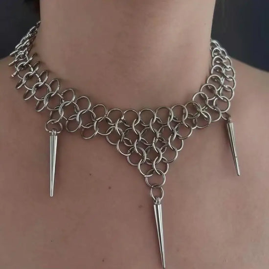 Gothic Hollow Ring Concatenation Chain Rivet Pendant Necklace For Women Fashion Vintage Punk Geometric Accessories Gift