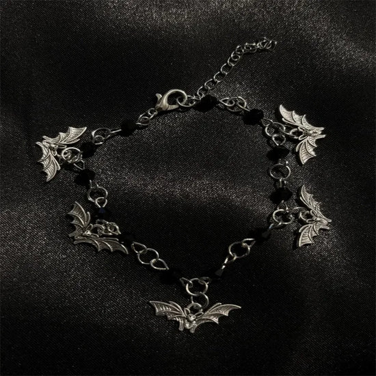 Gothic Bat Bracelet Charm Punk Jewelry Charm Adjustable Bracelets for Women Halloween Witchy Goth Accessory