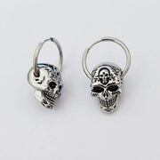 1 pair of stylish men's earrings with Gothic personality