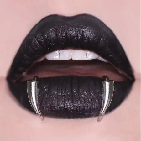Stainless Steel Gothic Sharp Teeth Lip Clip for Women Men Punk Non Piercing Fake Body Piercing Halloween Jewelry Accessories