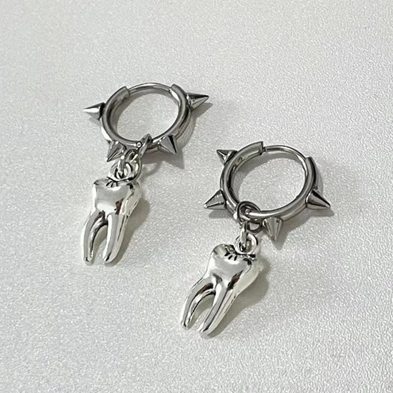 Gothic Jewelry Tooth Stud Earrings Grunge Rock Accessory Charms Hoop Earrings for Women Punk Korean Fashion Earrings