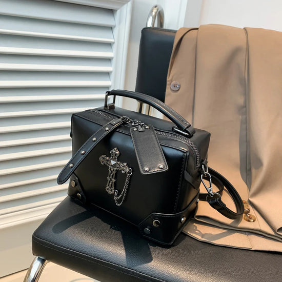 Raven Queen Crossbody
